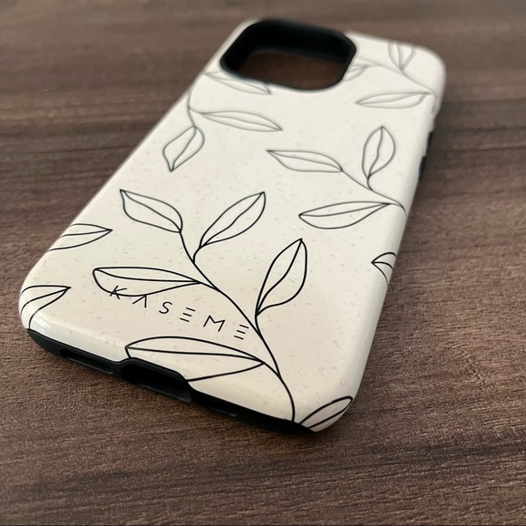 KaseMe Gloomy Beige iPhone 13 Pro Case - Picture 4 of 7